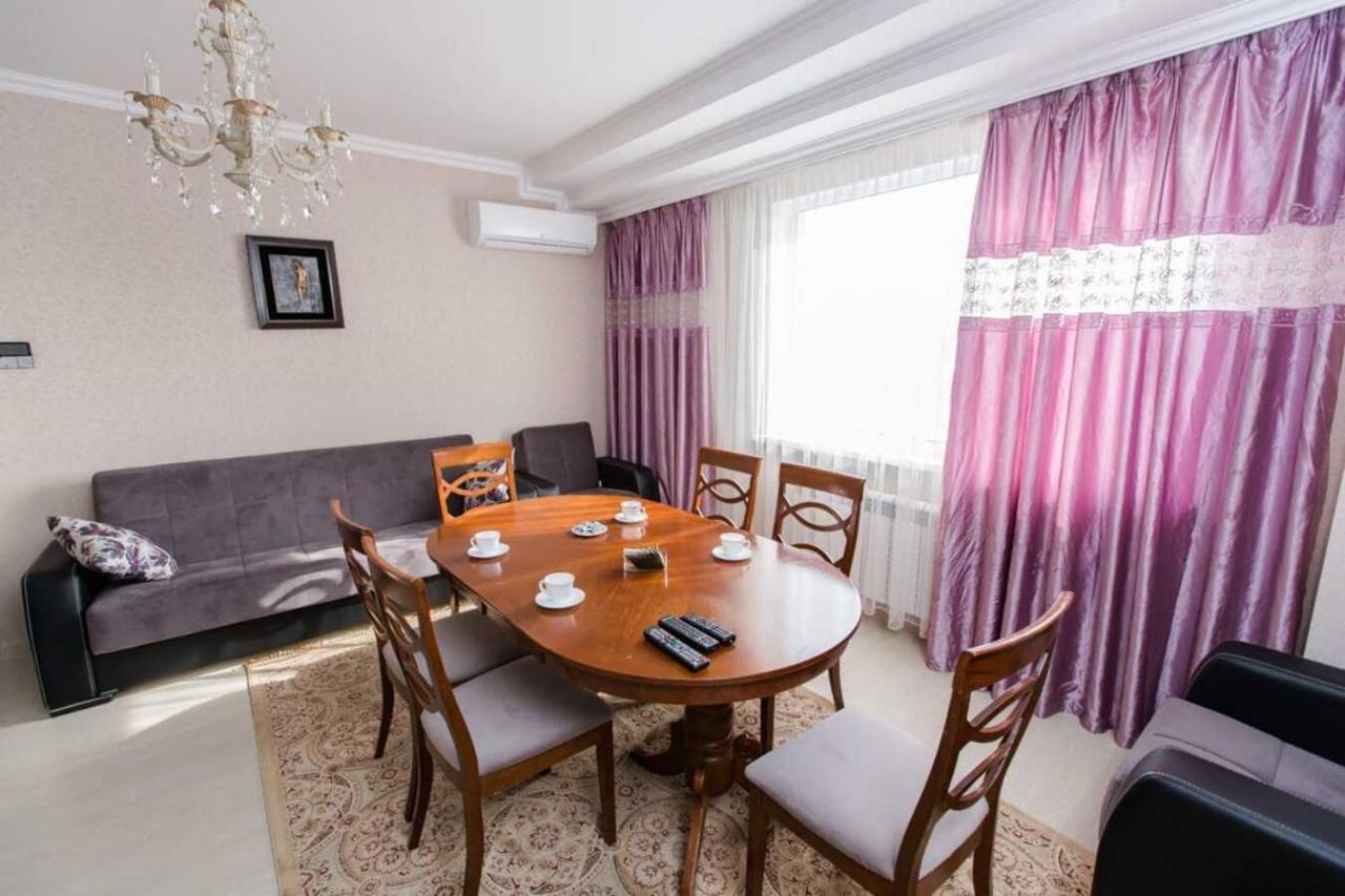 Manica Mega Towers Apartment Almaty Exterior photo